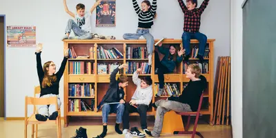 An der Wirtschaftsschule Seligenthal stehen die Freude am Lernen und eine starke Gemeinschaft im Mittelpunkt. Foto: Tino Grafiert