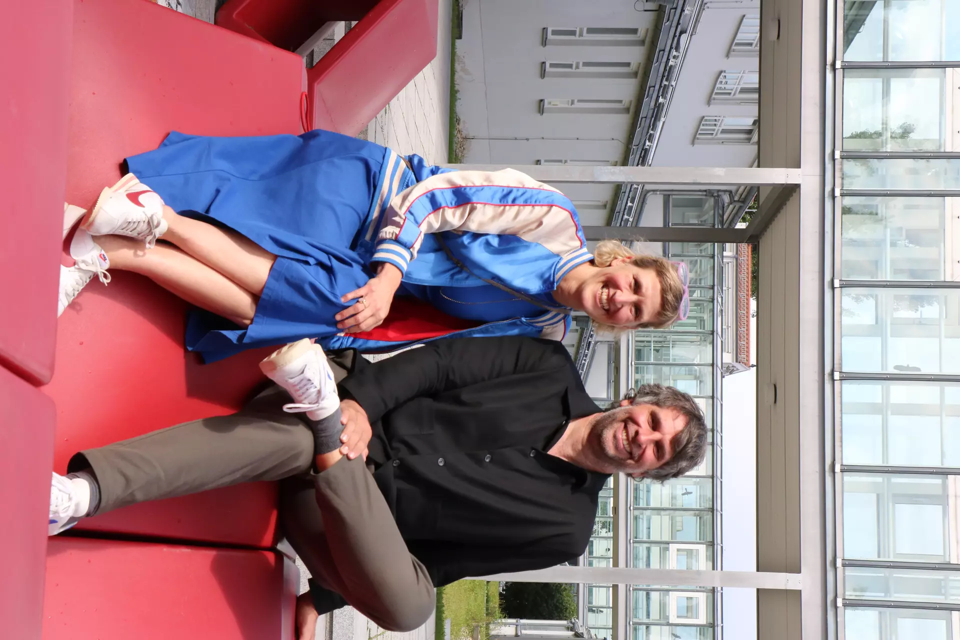 1 Kreativität und Engagement – das erwarten die Professoren Veronika Kammerer und Stephan Rauch von den angehenden Architekturstudenten in Landshut. Foto: Sandra Schörghuber