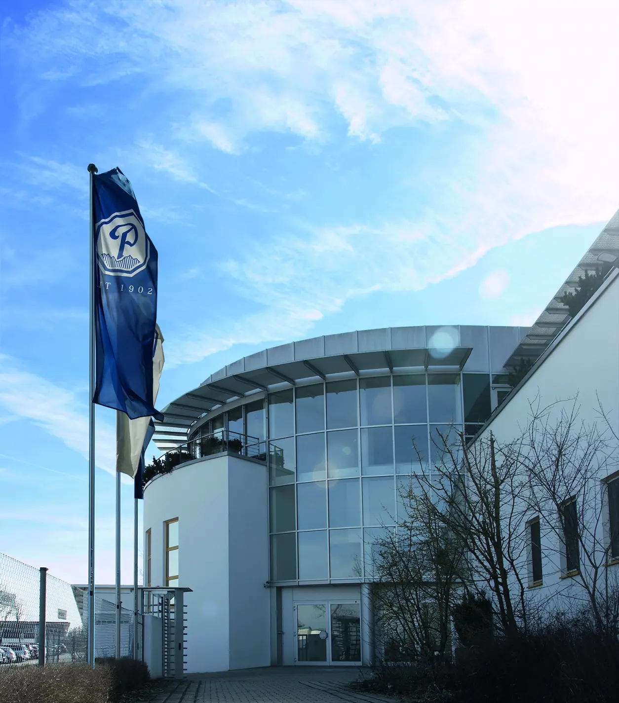 Die Pöschl Tobacco Group in Geisenhausen bietet jedes Jahr bis zu 17 Ausbildungsplätze. Foto: Pöschl Tobacco Group Die Pöschl Tobacco Group in Geisenhausen bietet jedes Jahr bis zu 17 Ausbildungsplätze. Foto: Pöschl Tobacco Group