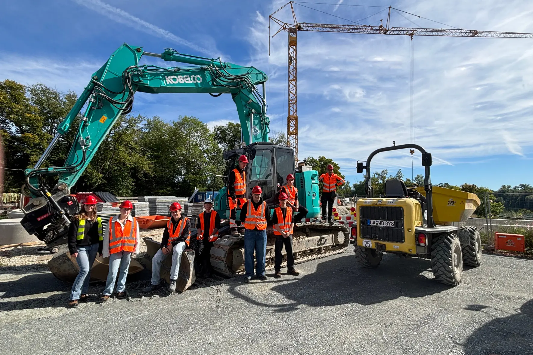 Ein starkes Team: Wadle Bau in Essenbach heißt bald Swietelsky.